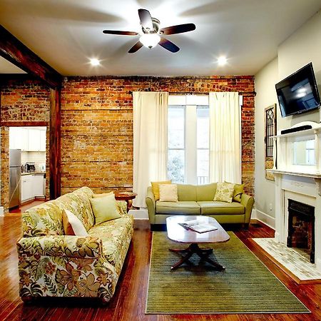 Newly Renovated Historic Savannah Townhome! Εξωτερικό φωτογραφία